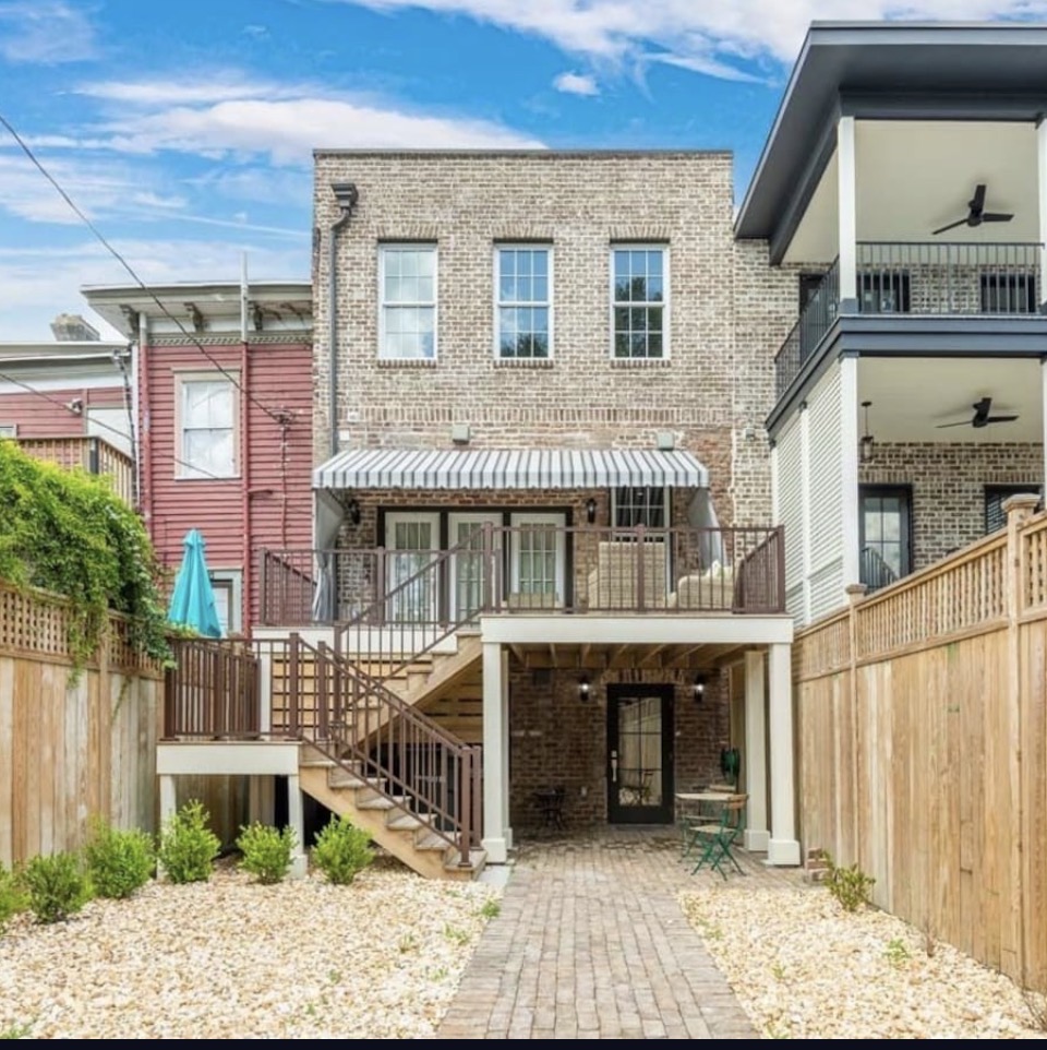 Waldburg Garden exterior